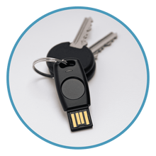 Laden Sie das Bild in den Galerie-Viewer, TrustKey G310 Security Key (Biometric)